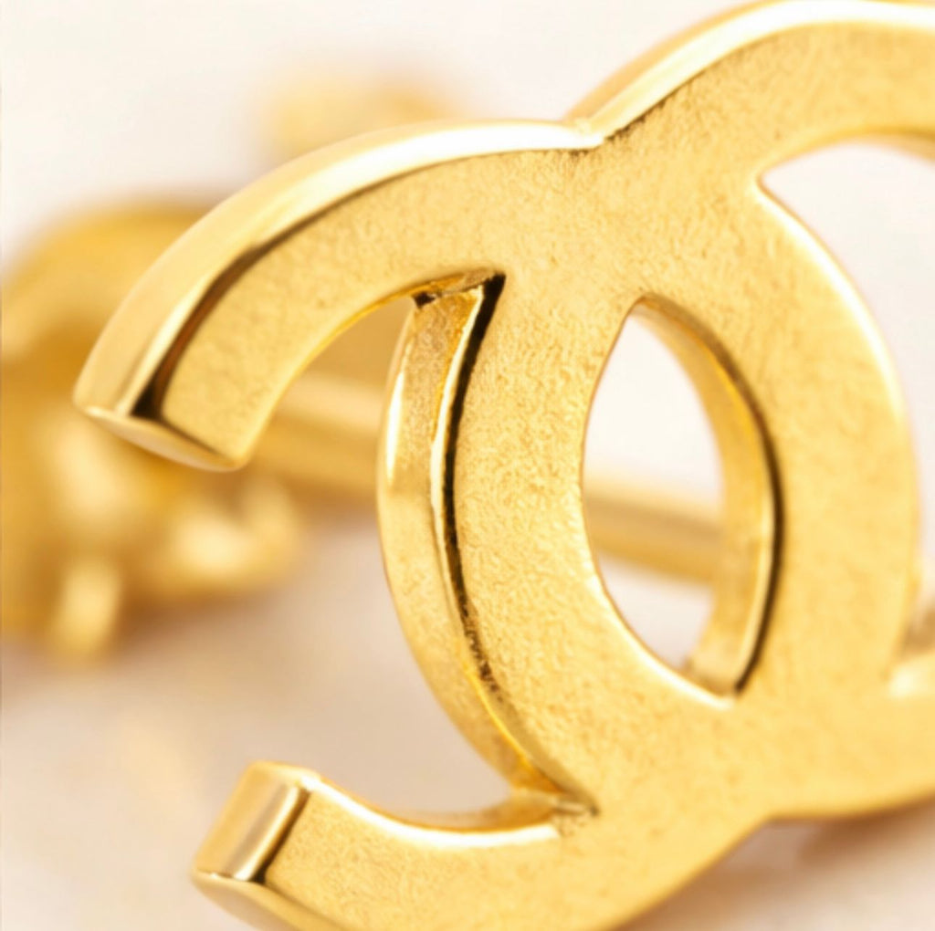 14ct  Chanel Luxury Gold CC Logo Earrings