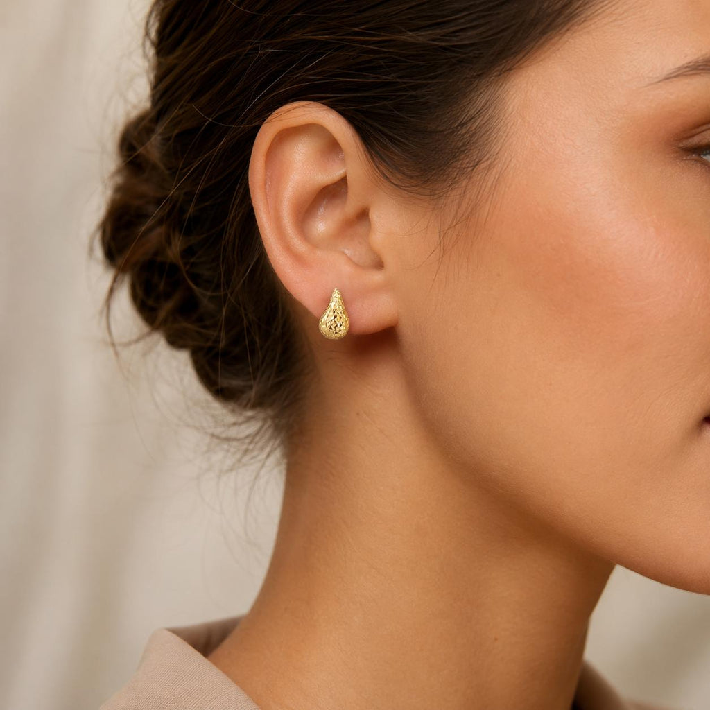 14K / 585 Gold Diamond-Cut Teardrop Earrings